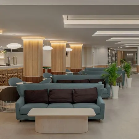 Hotel Medplaya Balmoral 3*